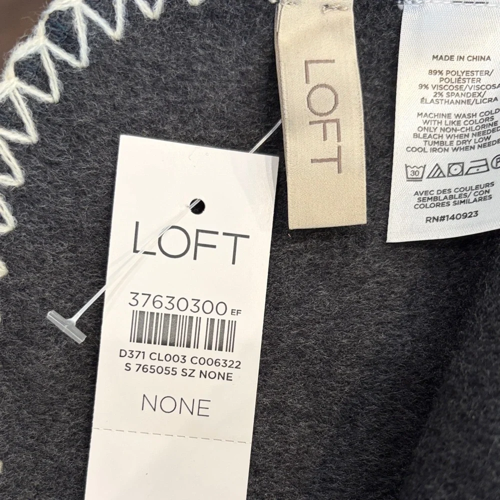NWT LOFT Gray Flannel Blanket Stitched Trim Oversized Scarf/Wrap 80